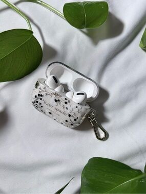 kate spade White and Black Floral AirPods Pro Case with Clip